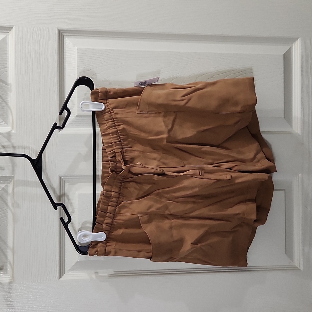 Old Navy linen shorts NWT